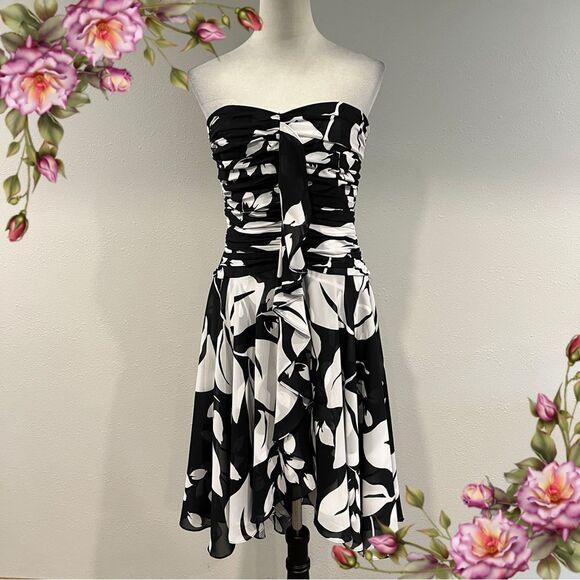 White House Black Market Strapless Fit and Flare Dress - Picture 1 of 14